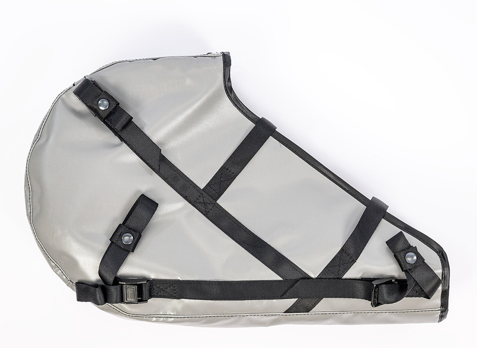 Taschen für wehrtechnische Fahrzeuge